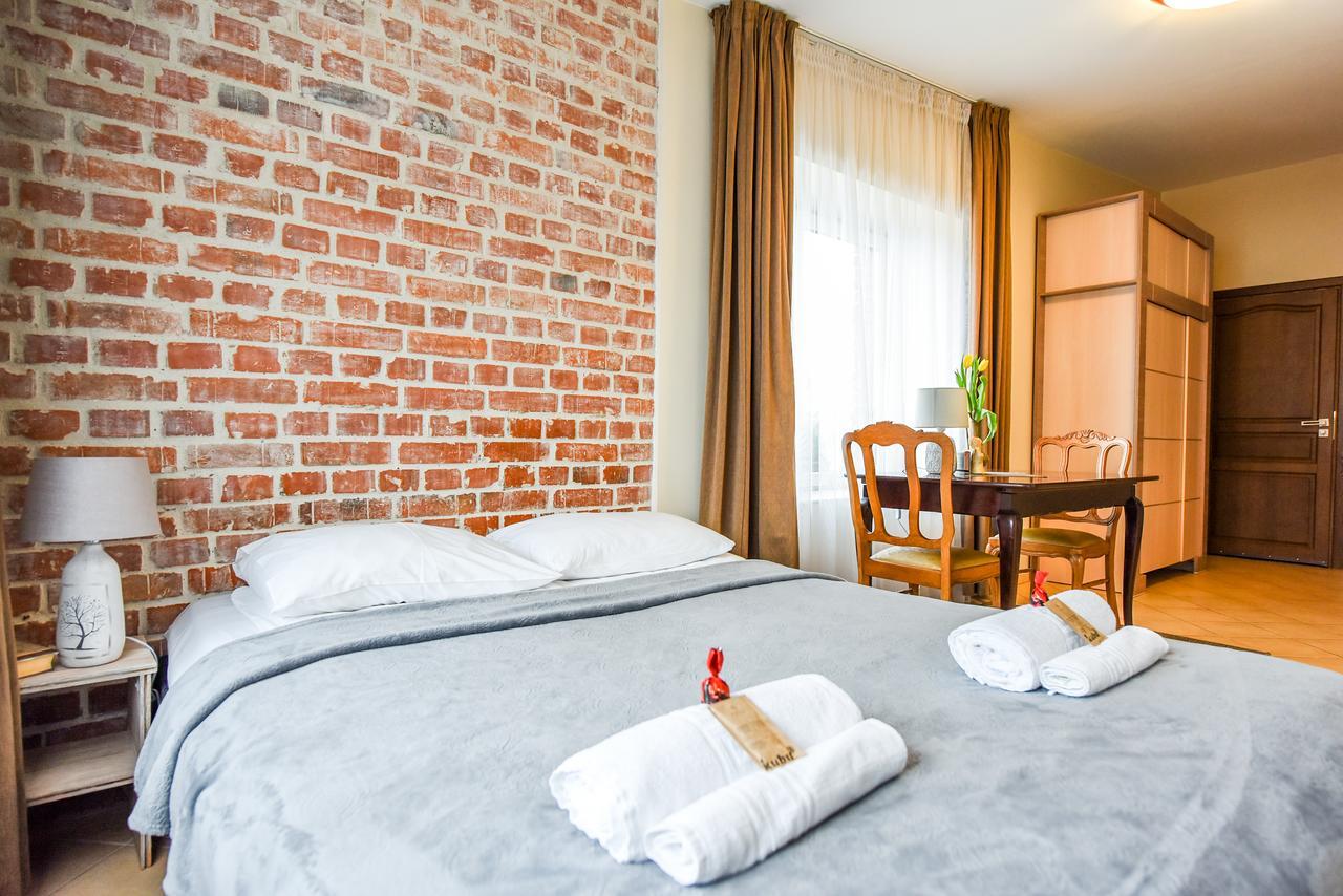 Kubu Apartment クライペダ エクステリア 写真